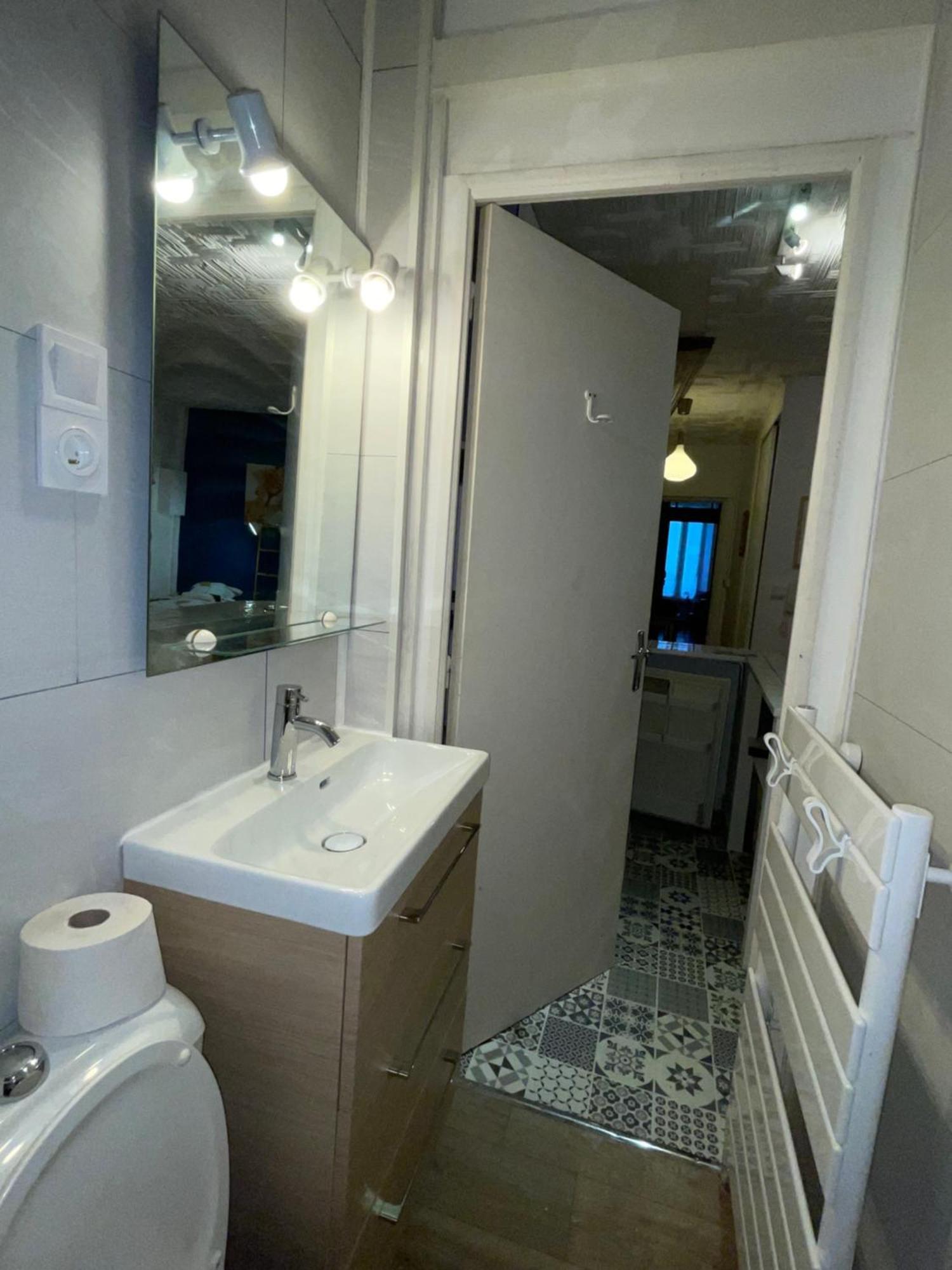 Studio N•2 Avec Patio En Plein Coeur De La Ville Bagnères-de-Bigorre Εξωτερικό φωτογραφία
